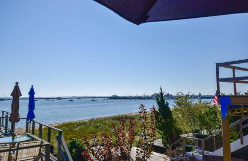 Gorgeous water views in the center of town - Foto 18