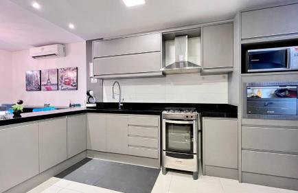 Viva em um Resort Paradisíaco na Brava 100m do Mar - Foto 12