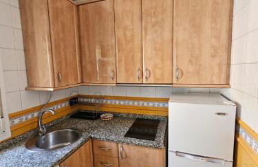 Charming Apartment with Terrace Beach and Sun - Photo 18