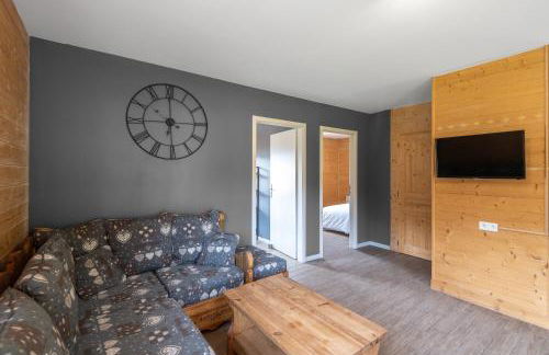 Chalets du Bouchot & Jacuzzi privatif proximité Gerardmer & La Bresse - Foto 49