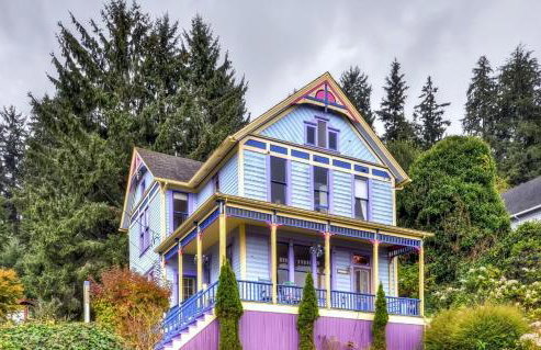 Astoria Painted Lady Historic Apt with River View! - Foto 1