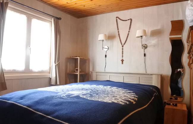 Charming Holiday Chalet Located in a Private Estate With Fenced Garden - Foto 2