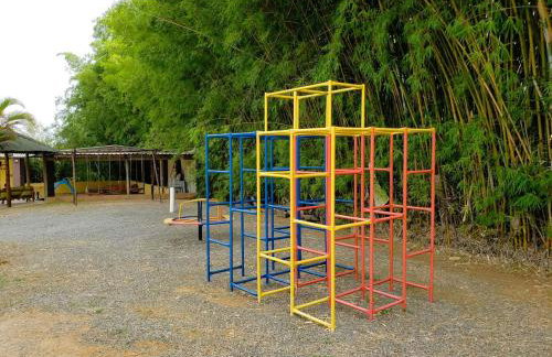 Chácara charmosa com piscina, campo de futebol - Photo 7