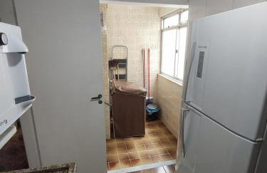 Apartamento a 150 metros da Praia dos Anjos - Foto 9