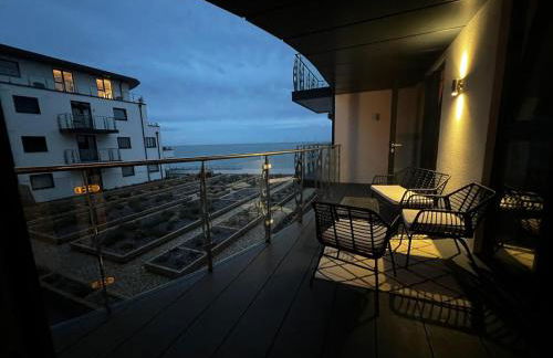 Harbour view-Sleeps 4-Sea View-Parking-Balcony - Foto 15