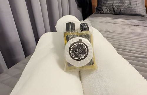 Studio moderno com cama Queen e piscina perto da Oktoberfest! - Foto 20