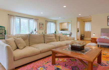 PoolHot Tub Firepit Near Hikes Shops Dining Cragswood Lodge by AvantStay - Foto 40