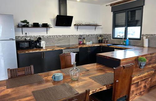 Paisible MAISON familiale - 4 Chambres - 2 SDB - terrasse et jardin - parking privé - Limoges - Foto 26