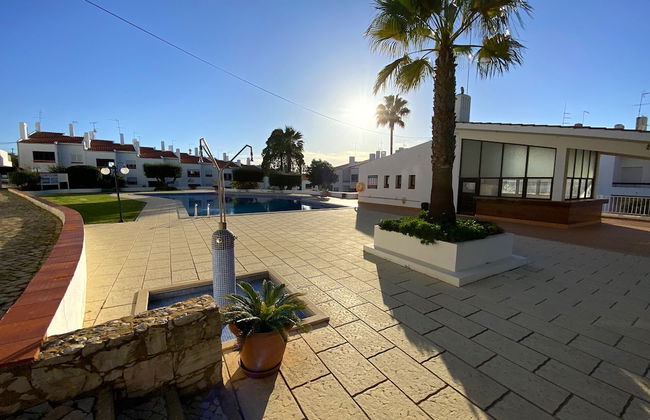 Albufeira Harmony With Pool by Homing - Foto 24