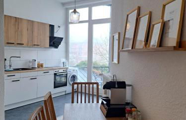 Livora Vincent - Art Design Apartment mit Balkon - Foto 18