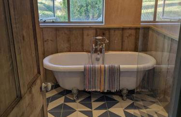 Stylish 3 bed Cotswold cottage with stunning views - Foto 5