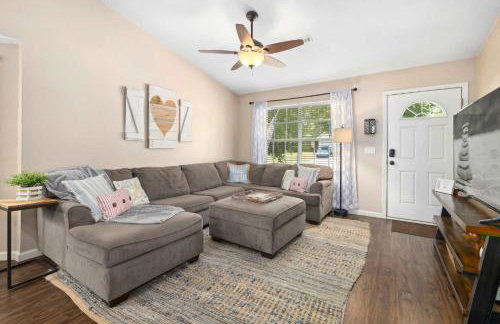 Cozy Cottage-3 mi to UofA-4 mi to DT - Foto 1