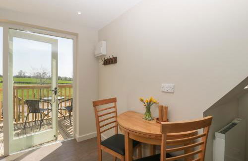 The Attic at Redmond Bottom - Photo 10