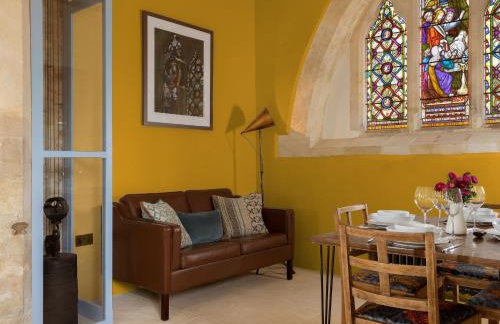 The Old Mission Church - Photo 14