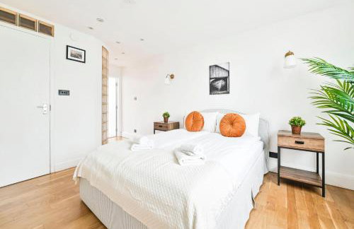 Light and Airy Central London Apartment - Foto 16