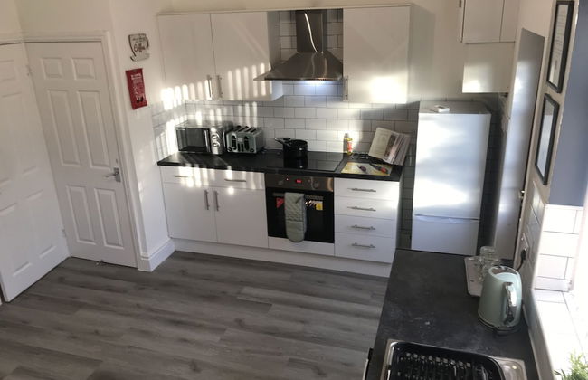 Stylish 3-bed Preston Home for Relaxing Comfy Stay - Foto 24