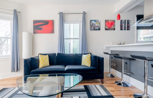 Downton Annie Apartment One 2BD 1BA Parking - Foto 29