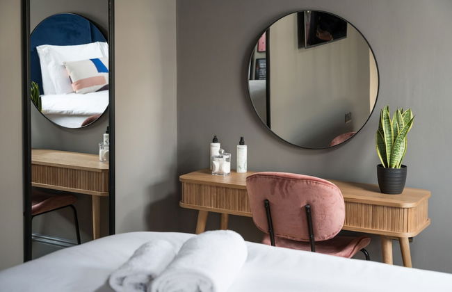 Hiding Space - Trim Street Apartments - Foto 16