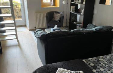 Charmant studio dans maison privée - Photo 2