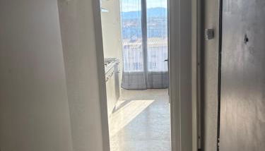 Studio nouvelle gare et parking gratuit - Foto 5