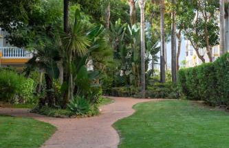 Luxury 3BR Puerto Banus, Pool, Garden, Walk to Marina & Beach - Photo 20