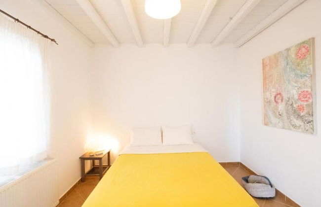 Dreamscape 3-Bedroom Mykonos Hideaway - Photo 9