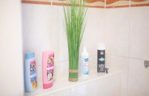 Ferienhaus mit Küche, Garten und Smart-TV - Photo 23