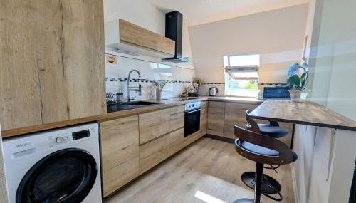 NANCY Appart ZEN - 5 minutes du centre-ville, parking gratuit - Foto 5, stove, dishwasher