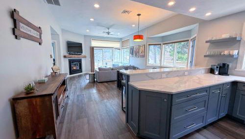 F32 Modern Golf Course Home with Mountain Views - Foto 3