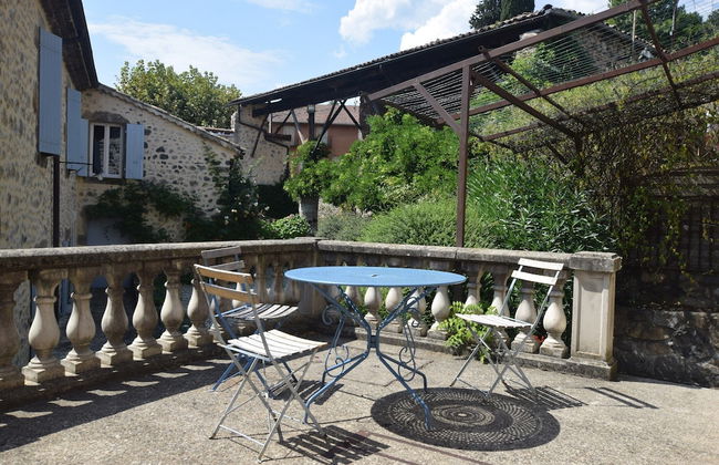 Lovely House With Grass Garden, Shared Swimmingpool, Next to the River Ardeche - Foto 38