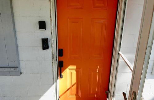 White Picket Fence - EV Charger! - Foto 9