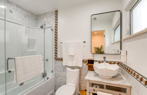 Walk to Crab Cove Beach Alameda Home with Game Room - Foto 14