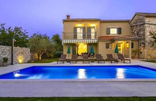 Villa Hisina near Porec for 6 people with private swimming pool - Foto 1