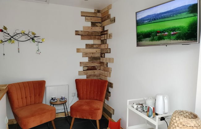 Private Garden Room - Rural Village - Foto 7