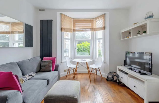 Tasteful & Homely 1BD Flat - Brixton - Foto 8