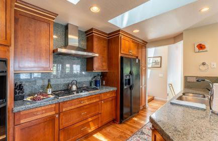 Crystal View by AvantStay Al Fresco Dining w View of Lake Tahoe Crystal Bay - Foto 15