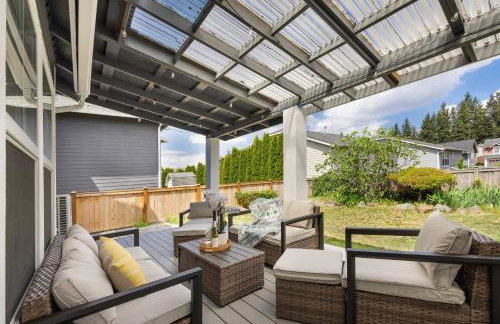 Newly Remodeled Hilltop 4B Retreat with Gym - Foto 4