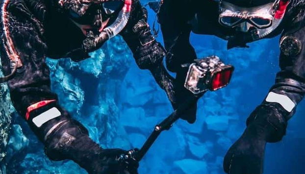 Snorkelling in Iceland