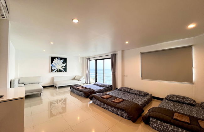 GAO Lighthouse Phala Beachfront - Photo 18