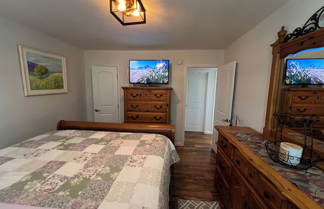 Hummingbird Mountain Cottage - Photo 12