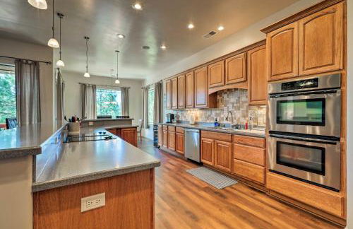 Spacious Flagstaff Home with Fire Pit and Game Room! - Foto 8