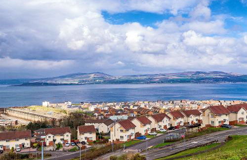 Silver Tides House - Photo 9