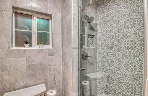 Close to All, Restfull, Cozy Duplex B in Downtown, UTEP, Hospitals - Foto 12