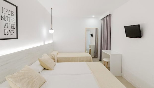Apartamentos Es Pujols - Foto 5, Zimmer