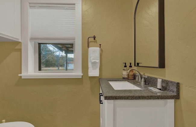 Ohana Ranch Cabin - 12 Minutes to Historic Main St - Foto 8