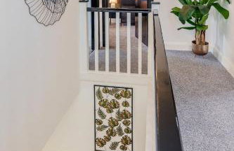 Large 6-Bed house, Free Parking & Motorway Access - Foto 19