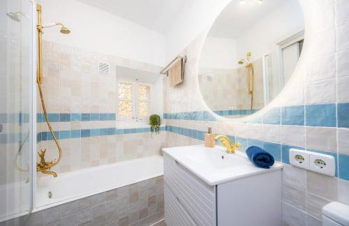 Marina 48 Seafront Apartment - Foto 17