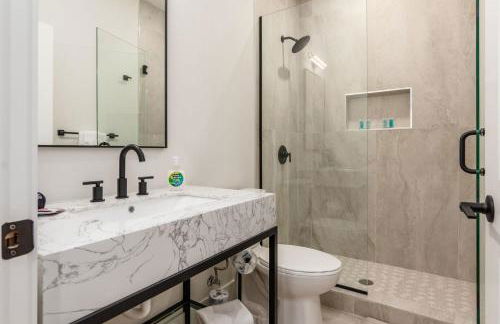 Stylish 4BR in Merion Village PD - Foto 40