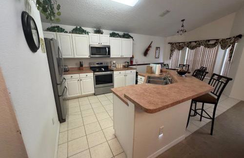 Sunset Villa – Your Gateway to a Magical Florida Vacation! - Foto 12