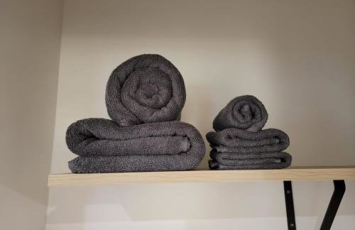 Spacious 2-Bedroom, One and a Half Bath Home in Pico-Robertson Near Beverly Hills and Cedars-Sinai - Foto 32